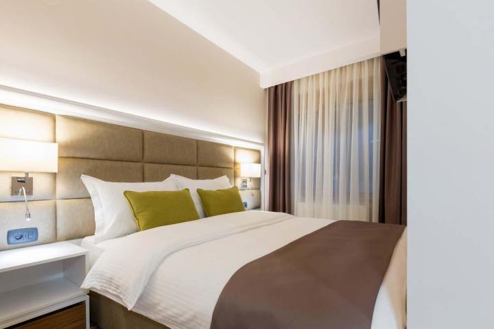 Faites appel à nous pour la fabrication de têtes de lit de toutes les dimensions et de tous les styles